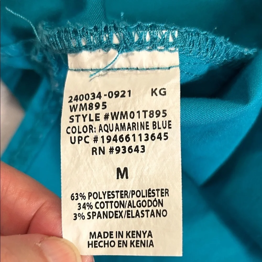 Scrubstar Aquamarine V-Neck Scrub Top Size Medium PTP 23” Length 27” - Picture 6 of 6